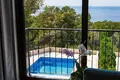 Townhouse 4 bedrooms 220 m² Budva, Montenegro