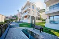 Mieszkanie 3 pokoi 264 m² Budva, Czarnogóra