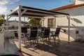 5-Schlafzimmer-Villa 310 m² l Alfas del Pi, Spanien