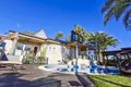 villa de 5 chambres 780 m², Tous les pays