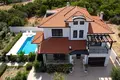 Вилла 3 спальни 277 м² Радовичи, Черногория