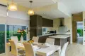 villa de 3 chambres 133 m² Rawai, Thaïlande