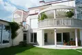 Villa 8 habitaciones 742 m² Omis, Croacia