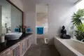 Вилла 2 спальни 217 м² Kerobokan, Индонезия