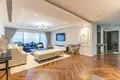 Condo 4 pokoi 201 m² Sangkat Boeung Kak Ti Muoy, Kambodża