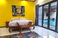 Villa de tres dormitorios 450 m² Si Sunthon, Tailandia