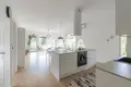 Дом 4 комнаты 91 м² Helsinki sub region, Финляндия