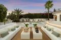 5-Schlafzimmer-Villa 401 m² Marbella, Spanien