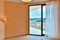 3-Schlafzimmer-Villa 200 m² Tivat, Montenegro