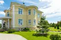 Haus 15 Zimmer 810 m² Aprelewka, Russland