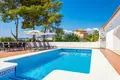 8 bedroom House 360 m² Calp, Spain