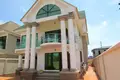 Mieszkanie 5 pokojów  Akra, Ghana