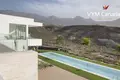 5 bedroom villa 405 m² Adeje, Spain
