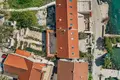 5 bedroom villa 490 m² Dobrota, Montenegro