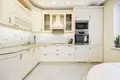 Mieszkanie 2 pokoi 73 m² Mińsk, Białoruś