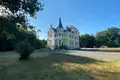 Castillo 1 200 m² Francia, Francia