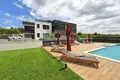 villa de 5 dormitorios 597 m² Bashkia Durres, Albania