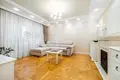 Mieszkanie 2 pokoi 73 m² Mińsk, Białoruś