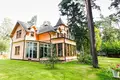Casa 4 habitaciones 260 m² Jurmala, Letonia
