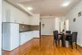Mieszkanie 2 pokoi 81 m² Budva, Czarnogóra