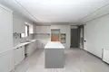 4 bedroom apartment 180 m² Mezitli, Turkey