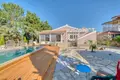 Mieszkanie 4 pokoi 127 m² Alanya, Turcja