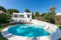 4 bedroom house 348 m² Marbella, Spain