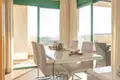 2 bedroom penthouse 206 m² Benahavis, Spain