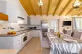 5 bedroom house 220 m² Visnjan, Croatia