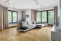 Mieszkanie 2 pokoi 71 m² w Warszawa, Polska