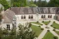 Castle 35 rooms 1 700 m² Orly, France