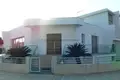 Villa de tres dormitorios 250 m² Kissonerga, Chipre