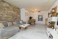 Mieszkanie 2 pokoi 101 m² Marbella, Hiszpania