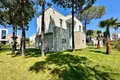 Villa 711 m² Ishem, Albania