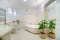 4 room apartment 120 m² in Warsaw, Poland