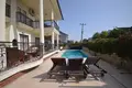 3 bedroom villa 307 m² Eski Oemerler, Turkey