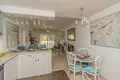 2 bedroom apartment 70 m² Marbella, Spain