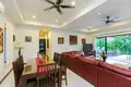 Вилла 3 спальни 240 м² Равай, Таиланд