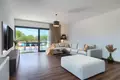 6 bedroom villa 272 m², All countries