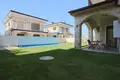 4 bedroom Villa 280 m² Doesemealti, Turkey