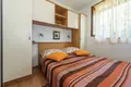 Villa de tres dormitorios 80 m² Bilice, Croacia