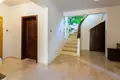 3-Schlafzimmer-Villa 225 m² Kyrenia, Cyprus