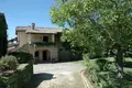Инвестиционная 500 м² Орвието, Италия