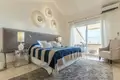 2 bedroom house 170 m² Marbella, Spain