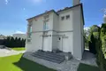 6 room house 184 m² Balatonakarattya, Hungary