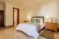 3-Schlafzimmer-Villa 403 m² Marbella, Spanien