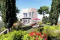 4 bedroom Villa  Chloraka, Cyprus