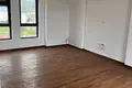 3 bedroom apartment 74 m² Bar, Montenegro