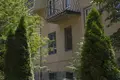 Multilevel apartments 3 bedrooms 200 m² Almaty, Kazakhstan