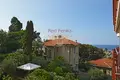 2 bedroom apartment 135 m² Bordighera, Italy